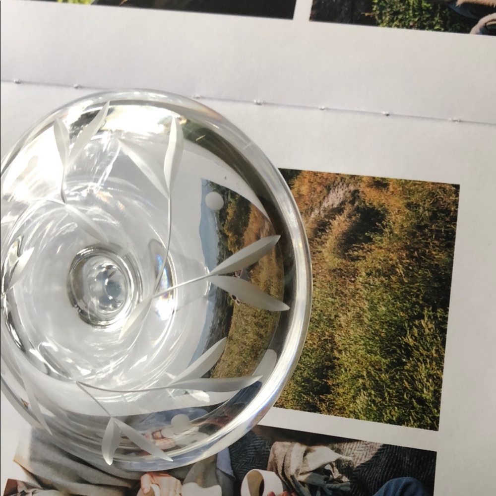 Lenox Clear Glass Ring Holder - Picture 4 of 5